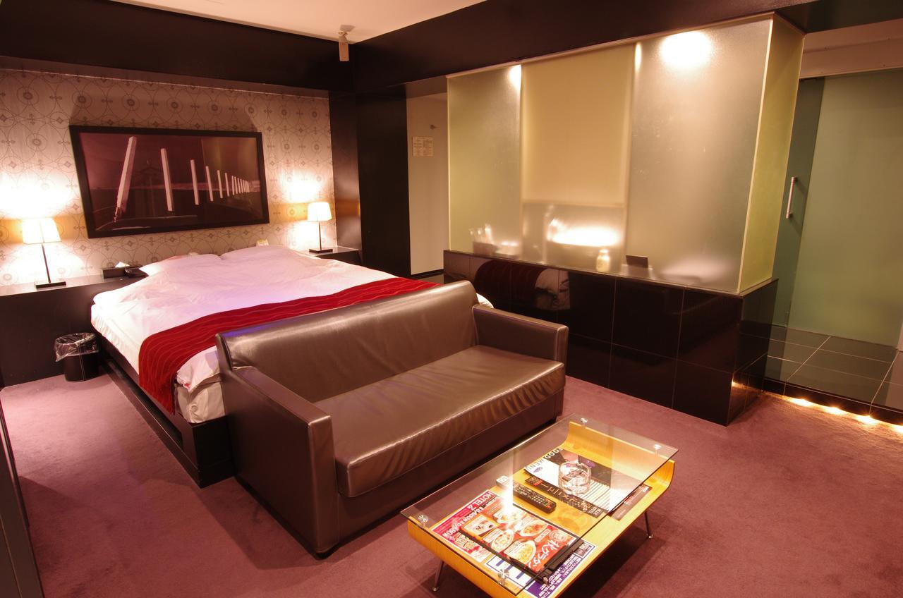 Blue Hotel Octa (Adults Only) Sapporo Bagian luar foto