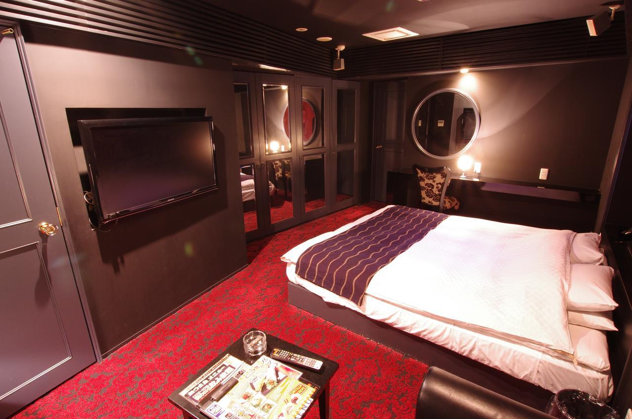 Blue Hotel Octa (Adults Only) Sapporo Bagian luar foto