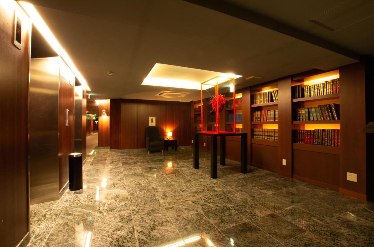 Blue Hotel Octa (Adults Only) Sapporo Bagian luar foto