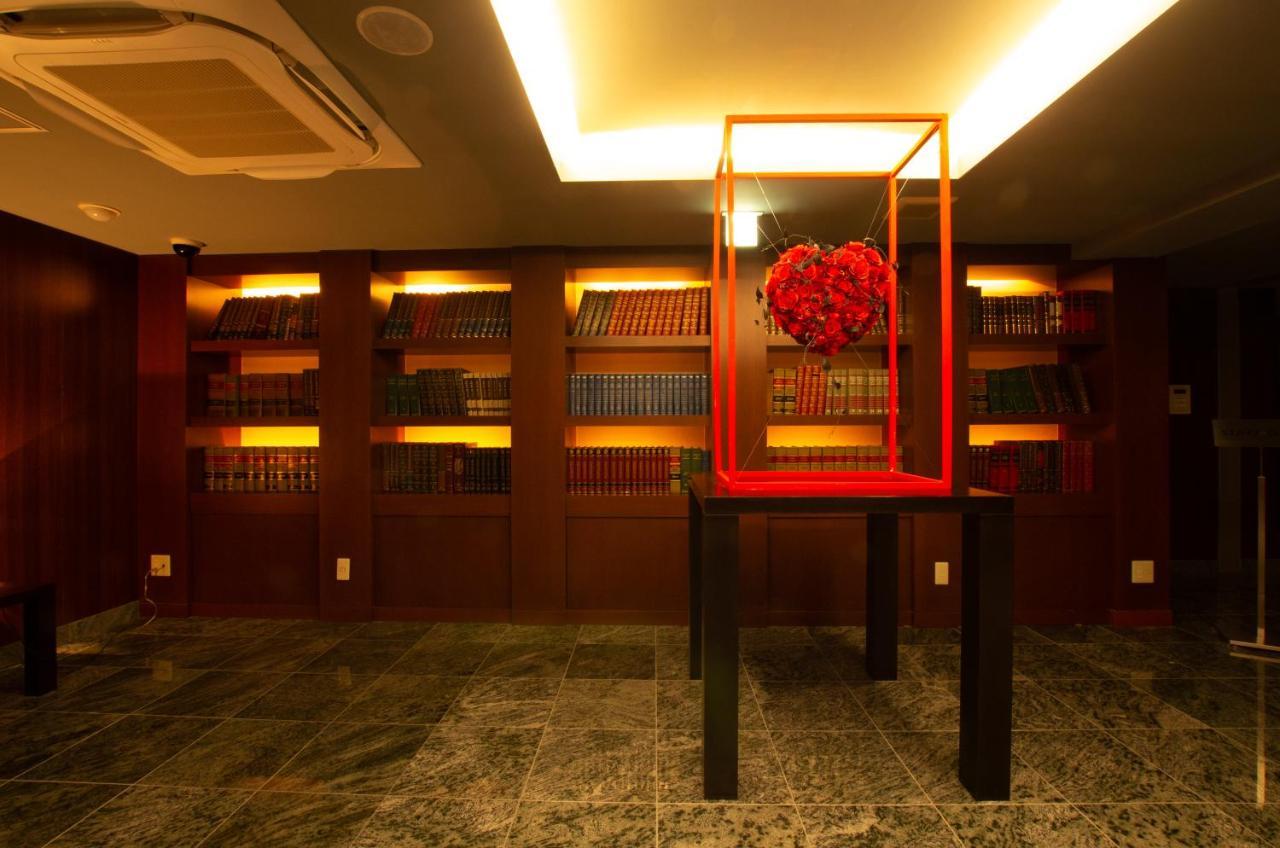 Blue Hotel Octa (Adults Only) Sapporo Bagian luar foto