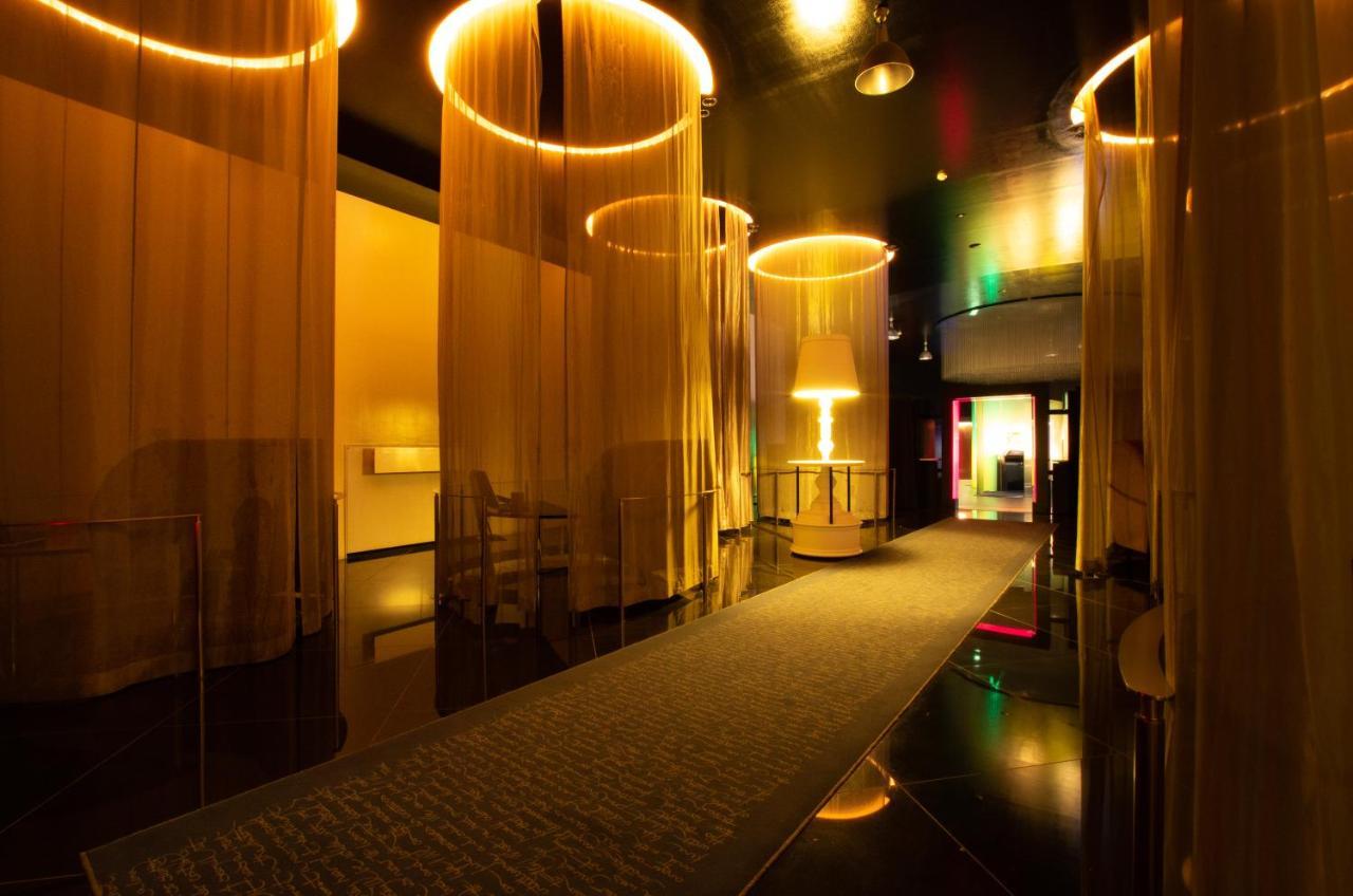 Blue Hotel Octa (Adults Only) Sapporo Bagian luar foto